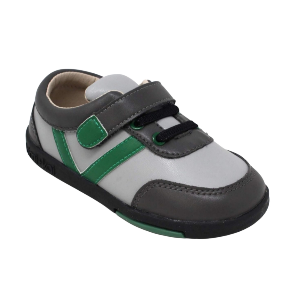 Mimi+Kai Gray and Green Baby Walkers Sz 5
